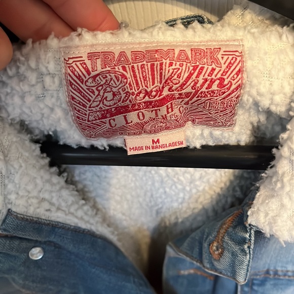 Men’s jean jacket - Picture 3 of 4